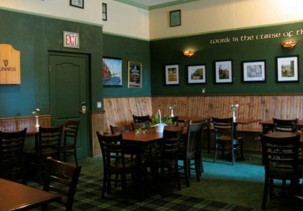 County Clare Inn Milwaukee Eksteriør billede
